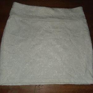 Lacy cream mini skirt
